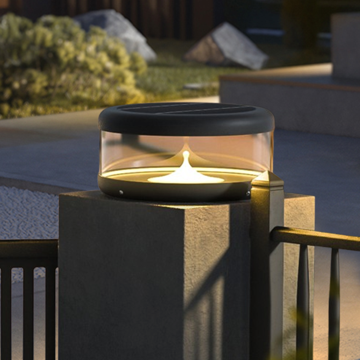 Modern Black Solar Outdoor Pillar Light for Courtyard